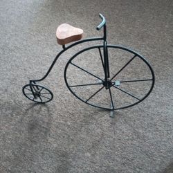 Vintage Iron Big Wheel Bike Wooden Set 