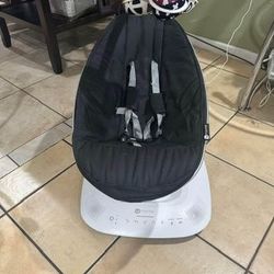 4mom Mamaroo 