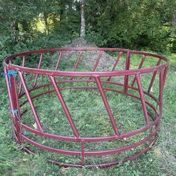 Cattle Feeder