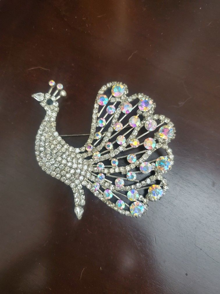 VINTAGE RHINESTONE PENDANT BROOCH