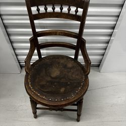 4 Oakwood 1880s Chair