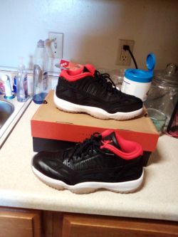 Jordan 11 Retro Low IE Size(9.5)
