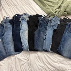 Women’s Jeans Bundle (Size 3/25–26) – KanCan, Levi’s, Hollister