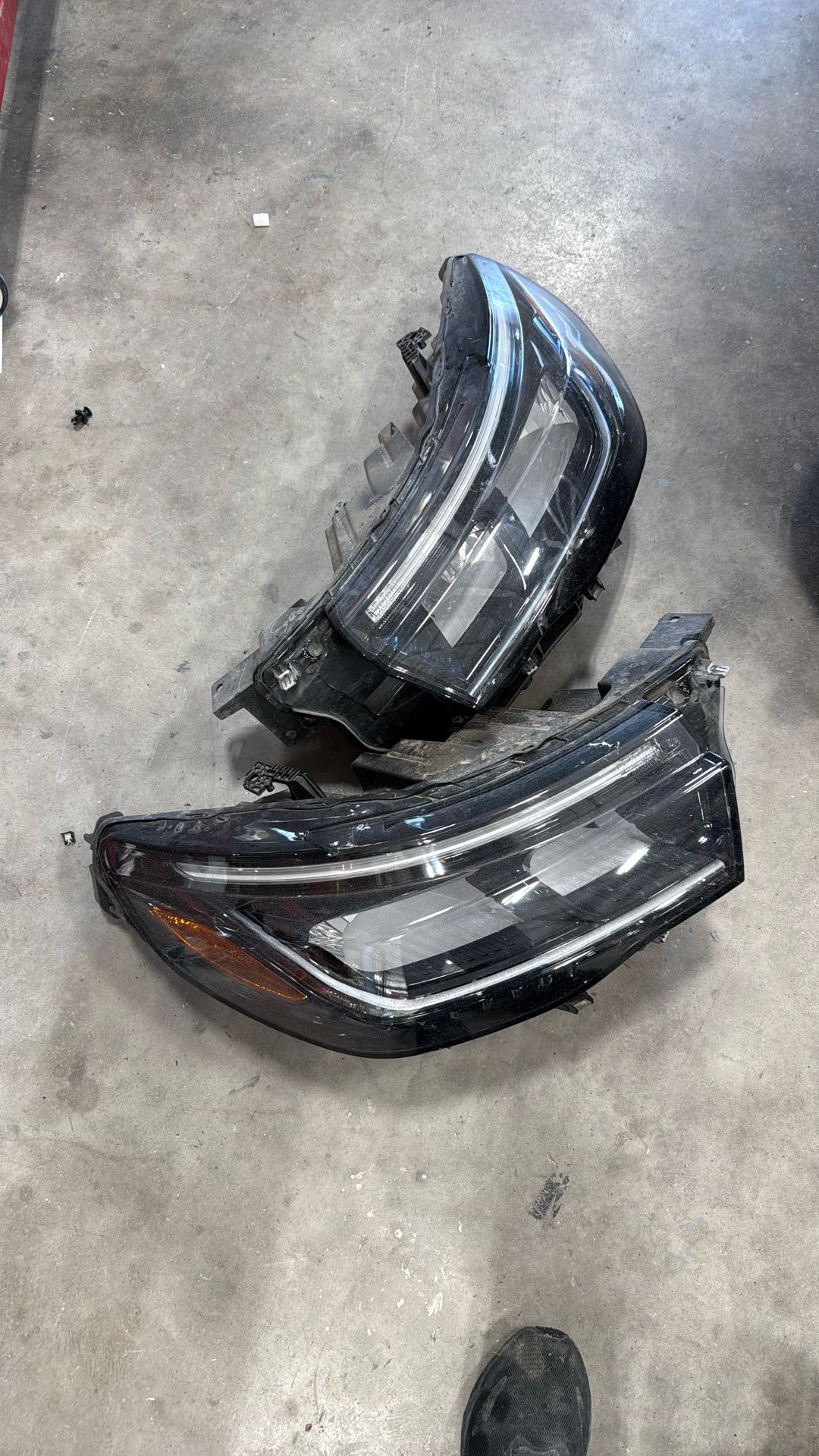 2025 Ford Explorer Headlamps RT LT