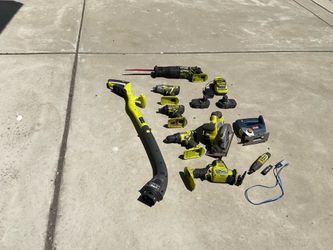 10 pieces set RYOBI Power Tools with battery and charger in the working condition.