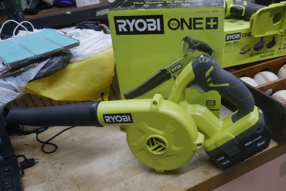 RYOBI P755 BLOWER WITH BATTERY 886676-3