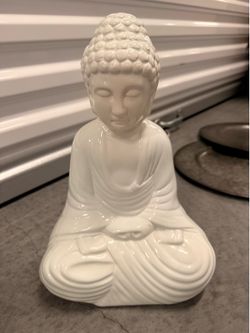 Ross White Ceramic Buddha Statue