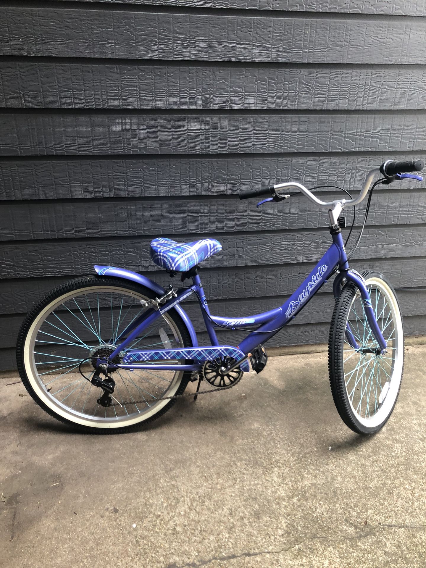 26” Woman’s Purple Bayside Cruiser Bike 