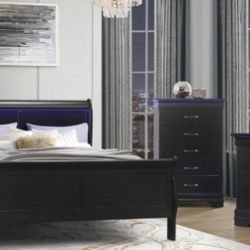 Brand New 4 Pc Queen Bedroom Set