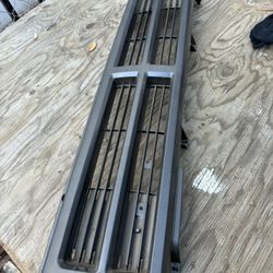Toyota Pickup Grill