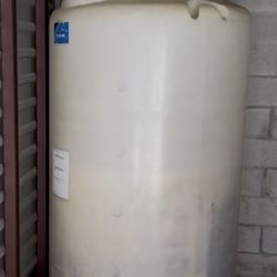 500 Gallon Water Container (Never Any Chemicals)