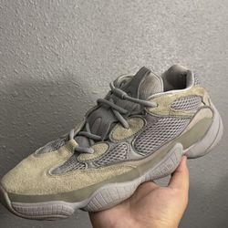 Yeezy 500 Stone Salt Size 12.5 