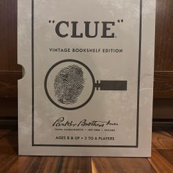 Clue Vintage Book Shelf Edition Game