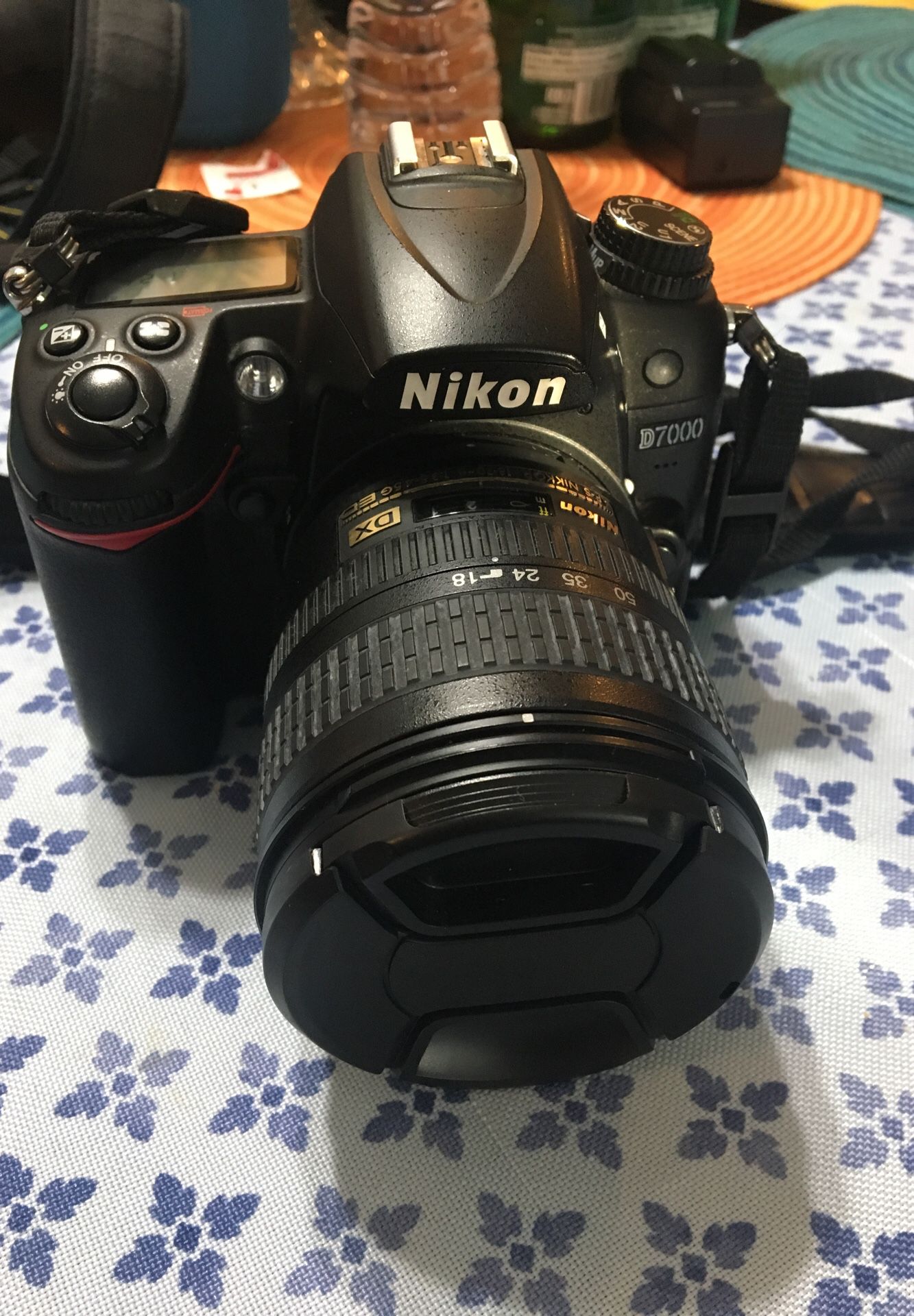 Nikon d7000 with 18-70 lens