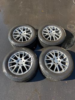 Set of 4 – 17” MB Alloy Rims with Mohave Tires