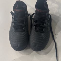 Kids Adidas Indoor Soccer Shoes 1.5