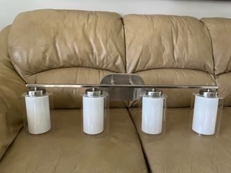 Bathroom light set