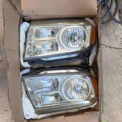 Honda pilot headlights housing