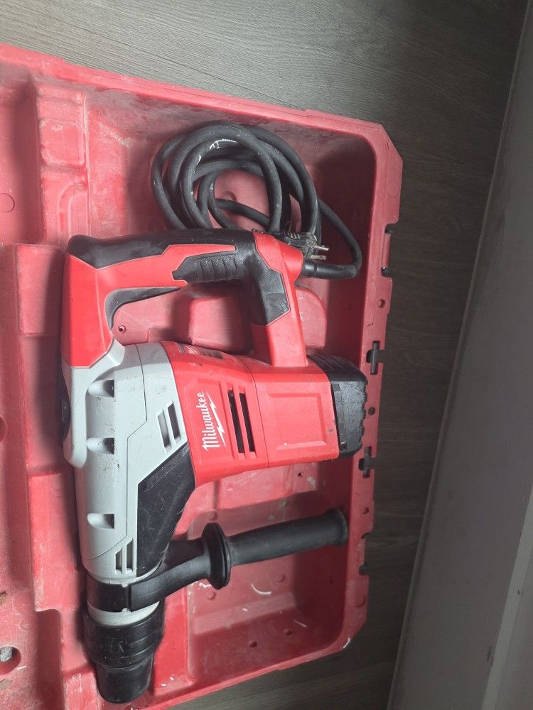Milwaukee Hammer Drill