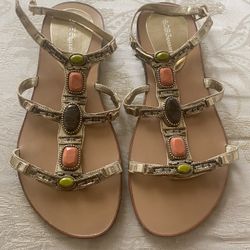 Brand New Never Worn BCBG Gold Sandal