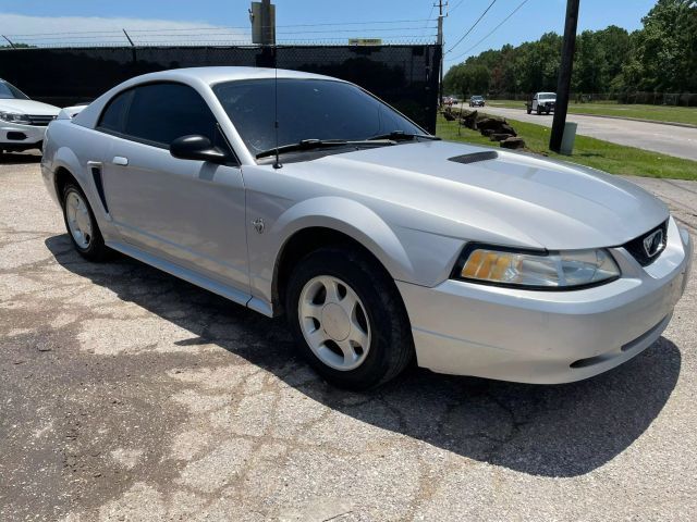 1999 Ford Mustang