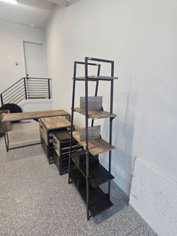 4-piece Industrial Wood and Metal Bookshelf
