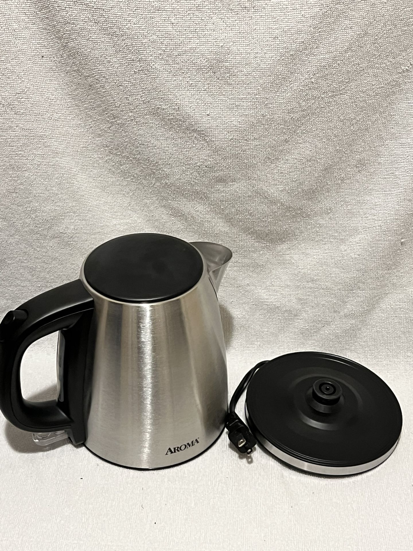 *NEW* PRICE NEGOTIABLE Aroma Electric Kettle