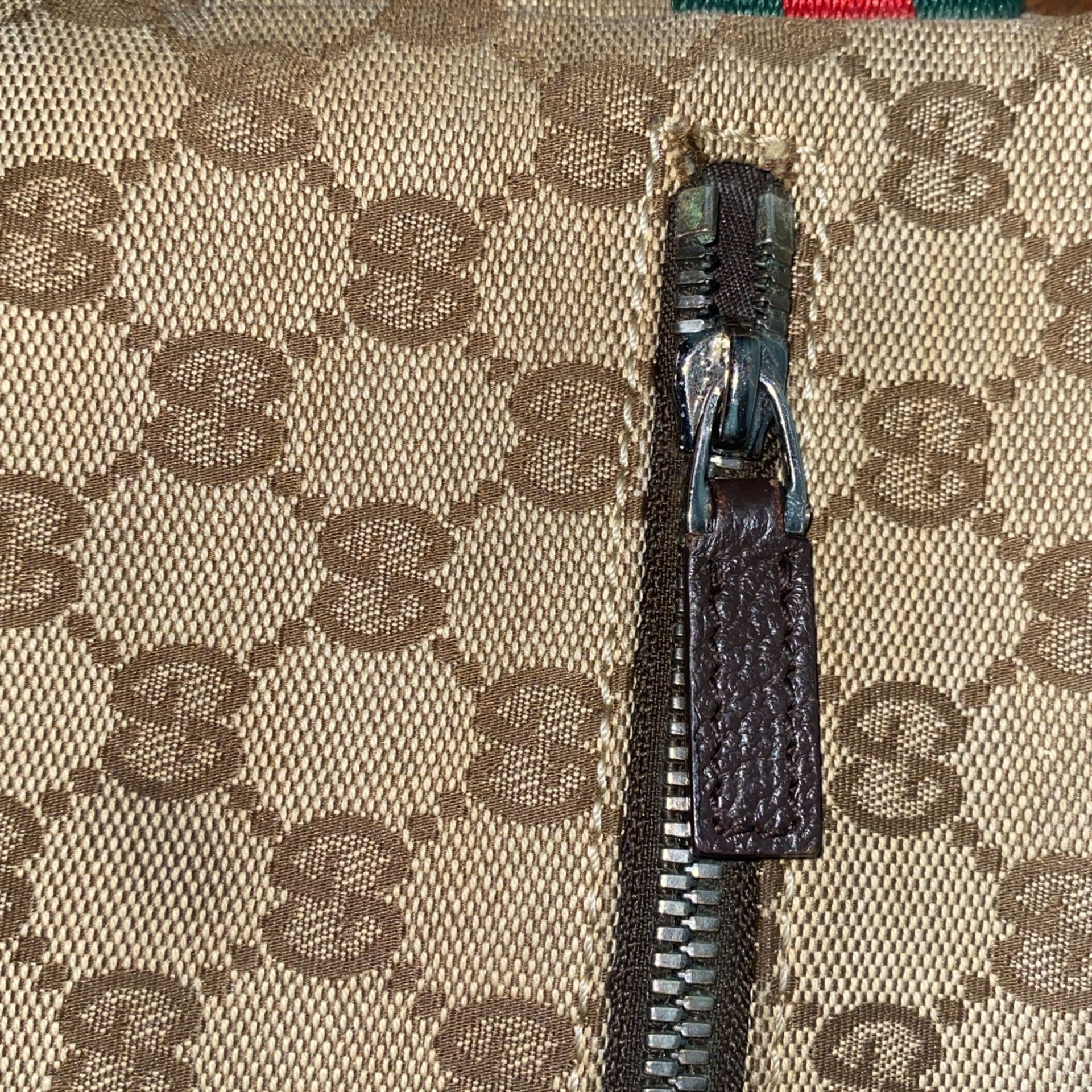Gucci Vintage Double Belt Bag GG Canvas for Sale in Newark  display picture 2