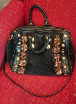**Vintage Authentic Gucci Black Suede Bag with Crest Hardware - [Note: Needs Zipper Repair]**