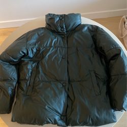 NVLT Forrest green Puffy Jacket
