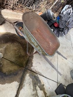 Wheel barrow