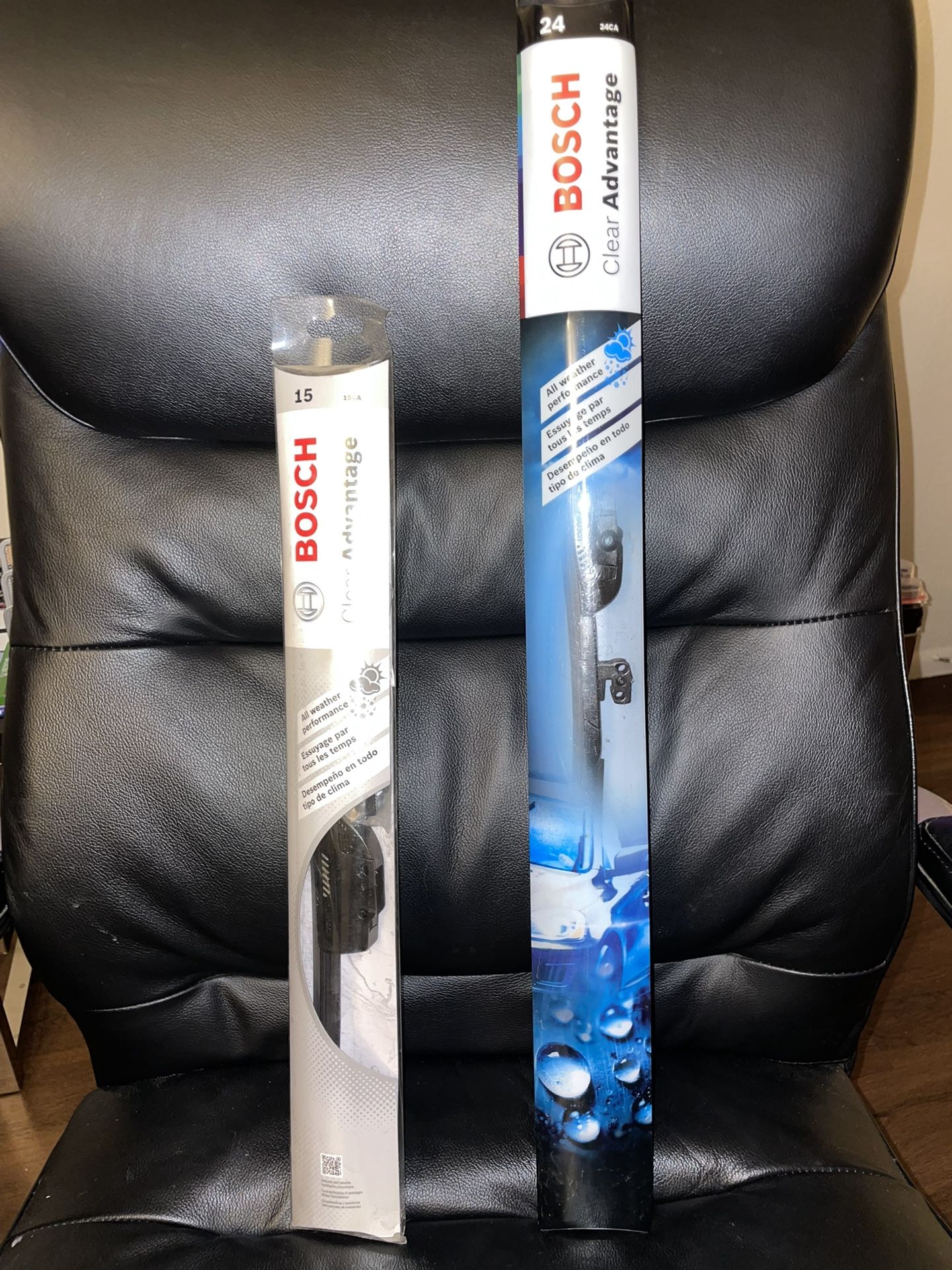 (1) 15 In. & (1) 24 In. Windshield Wiper