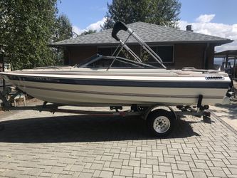 Bayliner Capri Open Bow Rider