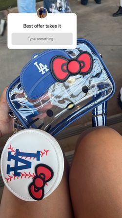 Dodger Hello Kitty Crossbody Purse