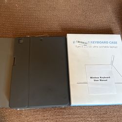 Keyboard Case for iPad 10.2 inch 9th 8th 7th Generation, Built-in Pencil Holder, Detachable Bluetooth Keyboard with Pencil Holder for iPad Pro 10.5 in