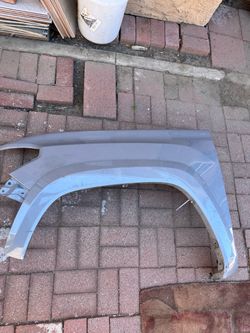2018. Toyota Tacoma. Fender. Parts