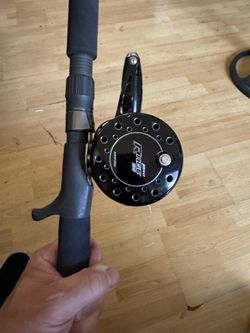 Parabolic jigging rod