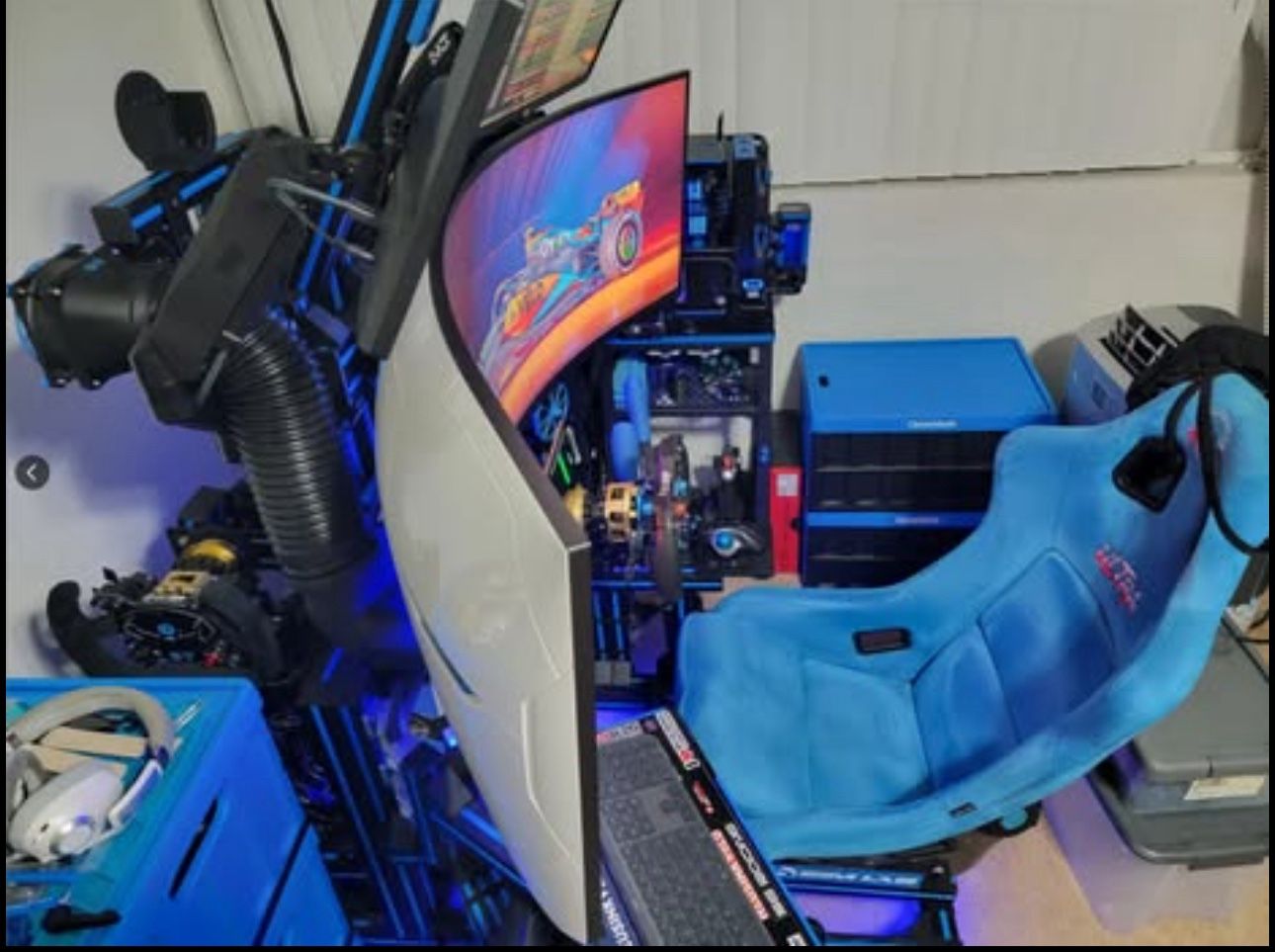 57" Odyssey Neo G9 Dual 4K UHD Quantum Mini-LED 240Hz 1ms HDR 1000 Curved Gaming Monitor