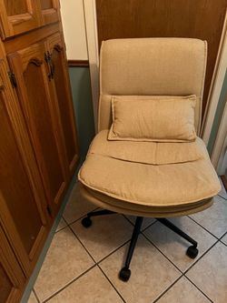 Mustard yellow Fabric Office Chair with Lumbar Pillow