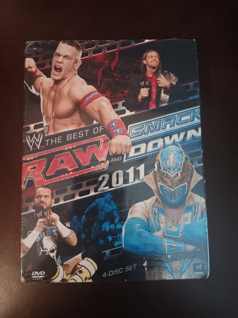 The Best of Raw and Smackdown 4 Disc Set