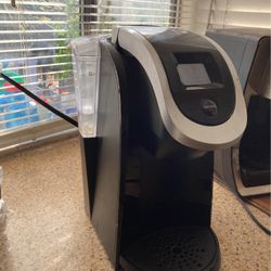 Well Working Keurig  20 Coffee  Maker Mashine  Original Price $275
