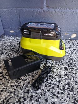 BATTERY  AND CHARGER RYOBI 