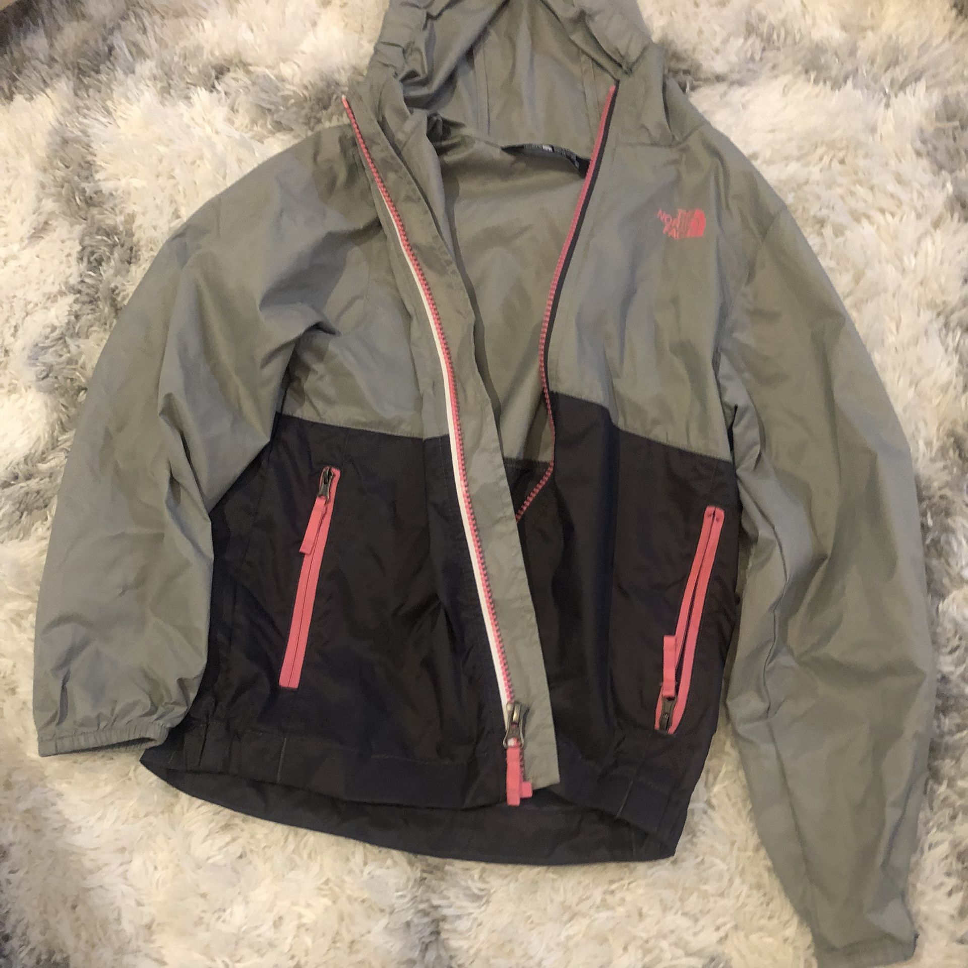 North Face Girl’s Rain Jacket Like New Size 6 
