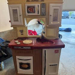 Kids Play Kitchen 