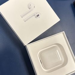 Apple AirPods Generation 2