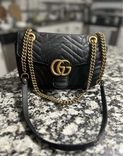 Authentic Gucci GG Marmont Black Small purse