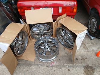 Boss 20 Inch Wheels Off A Dodge Charger