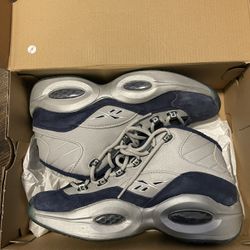 Reebok Sz 9.5 