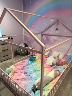 Pink girls bed