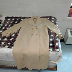 Alorna  Woman's Wool Trench Coat Large
